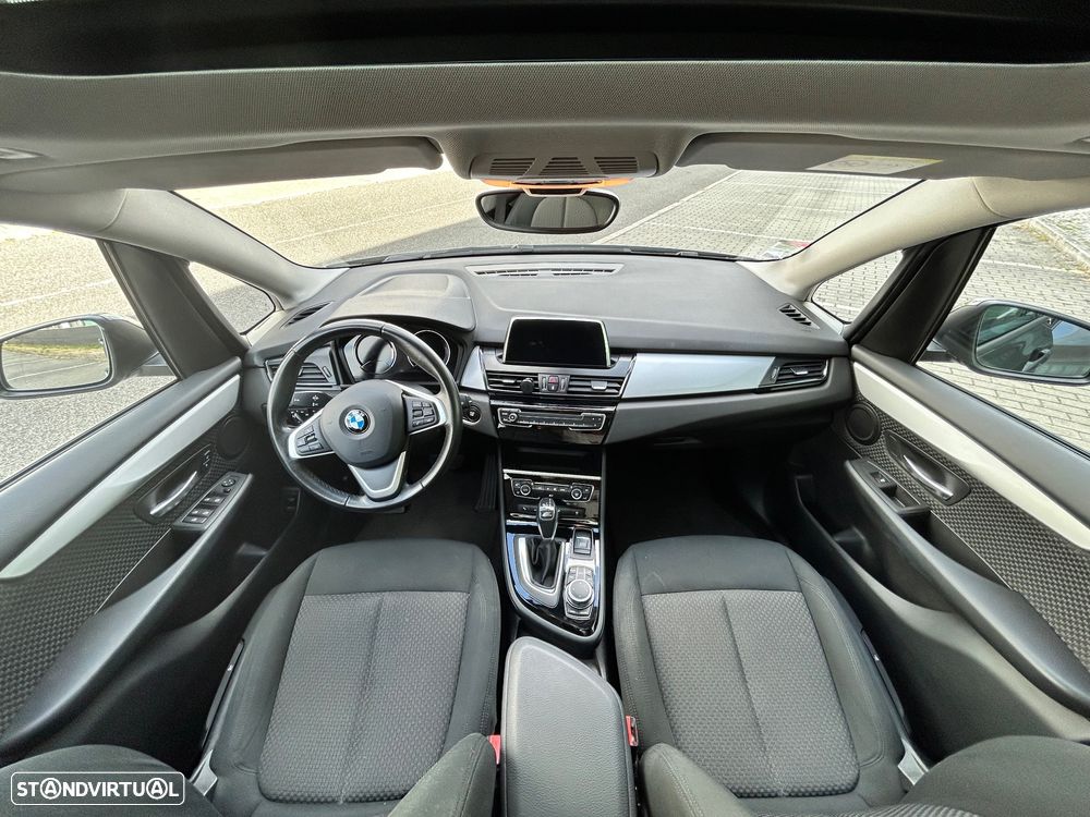 BMW 225xe Active Tourer - 25