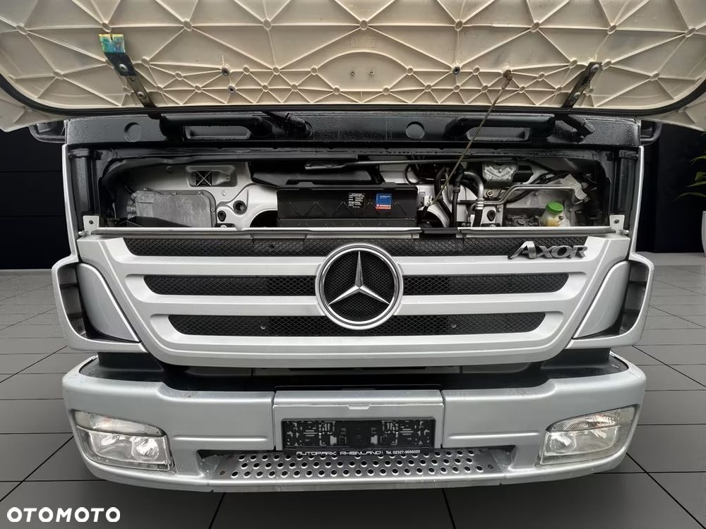 Mercedes-Benz Axor 1833 | Transport zwierząt |  | Niski przebieg 240 947 km !!!!!! – rzadko spotykany egzemplarz| Euro 5 - 5