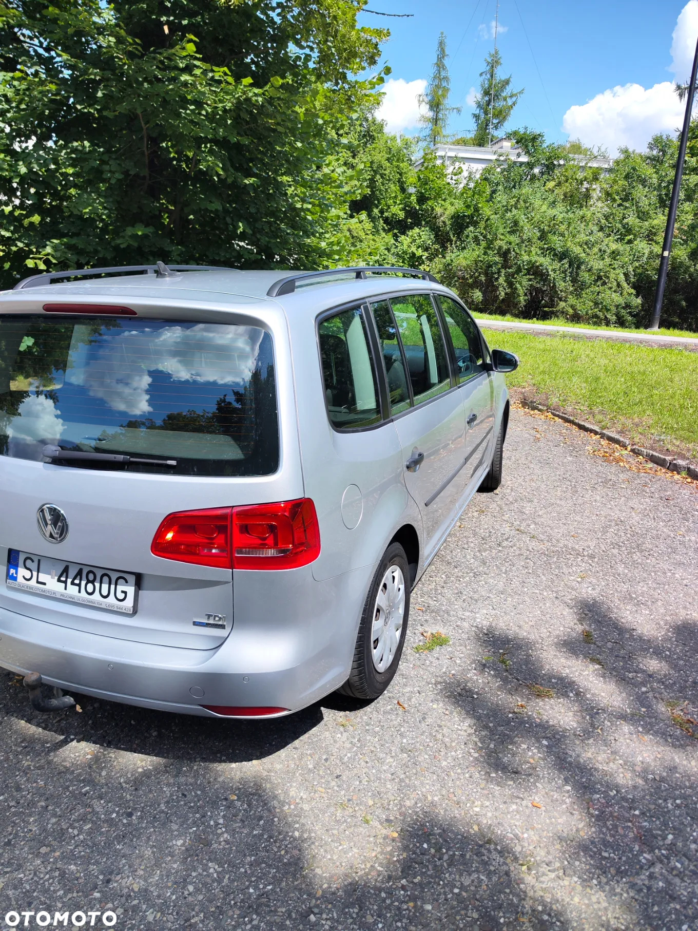 Volkswagen Touran - 5