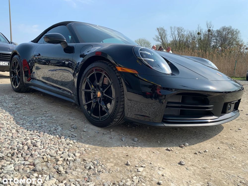 Porsche 911 Carrera PDK - 10