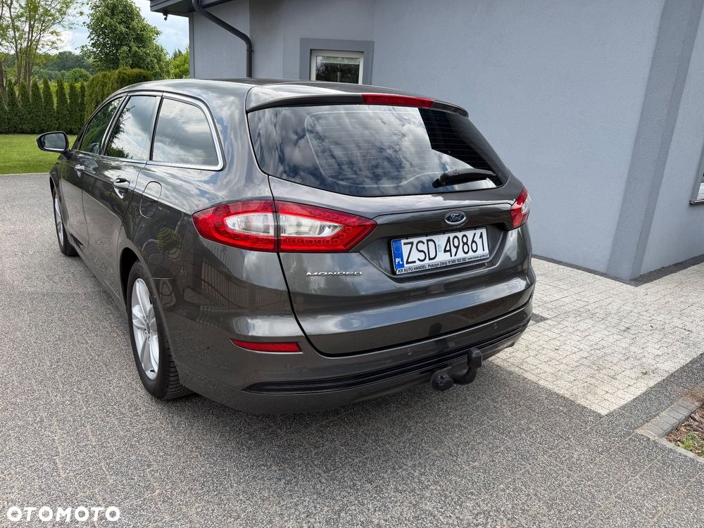 Ford Mondeo 2.0 TDCi STart-Stopp Titanium - 4
