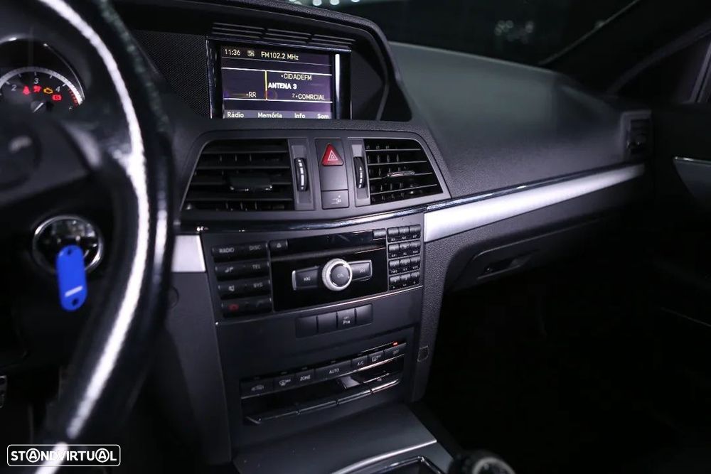 Mercedes-Benz E 250 CDi Avantgarde BlueEfficiency - 21