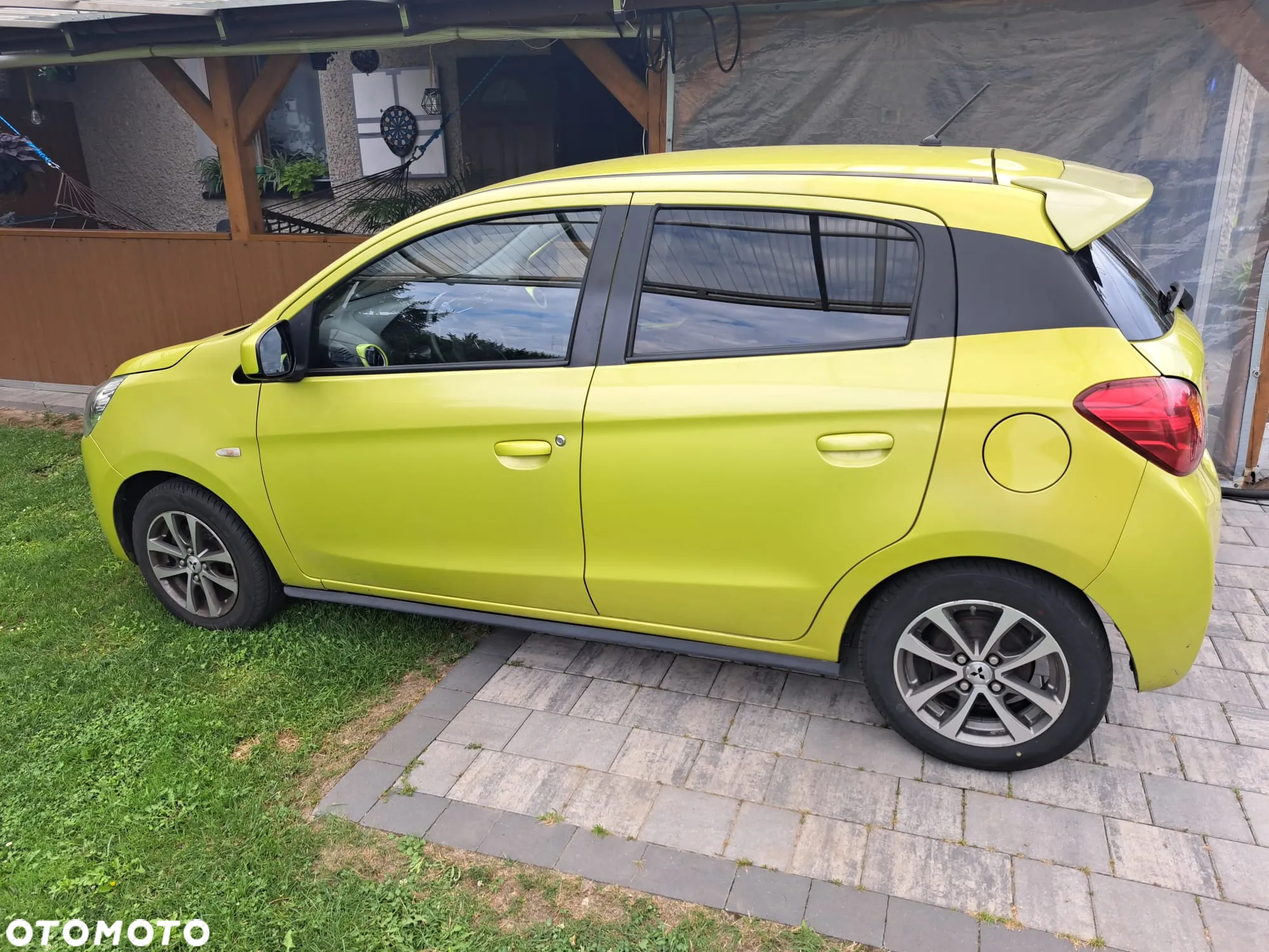 Mitsubishi Space Star 1.2 Intense - 3