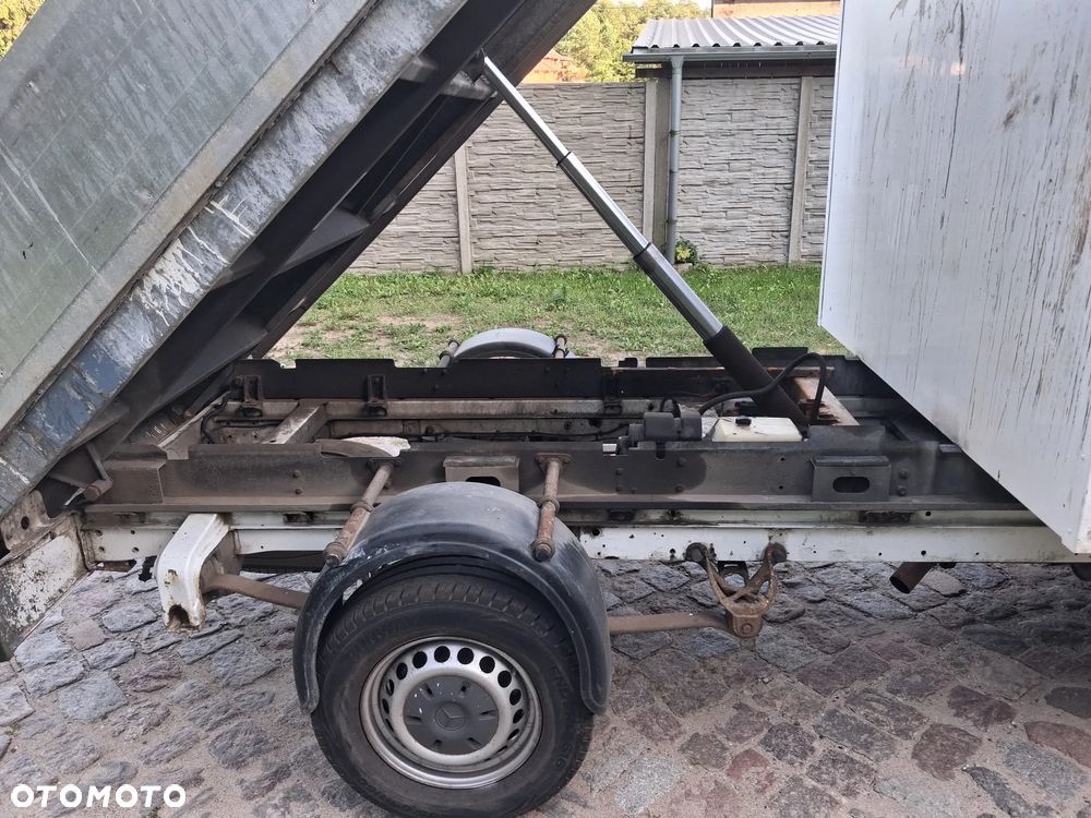 Mercedes-Benz Sprinter - 7