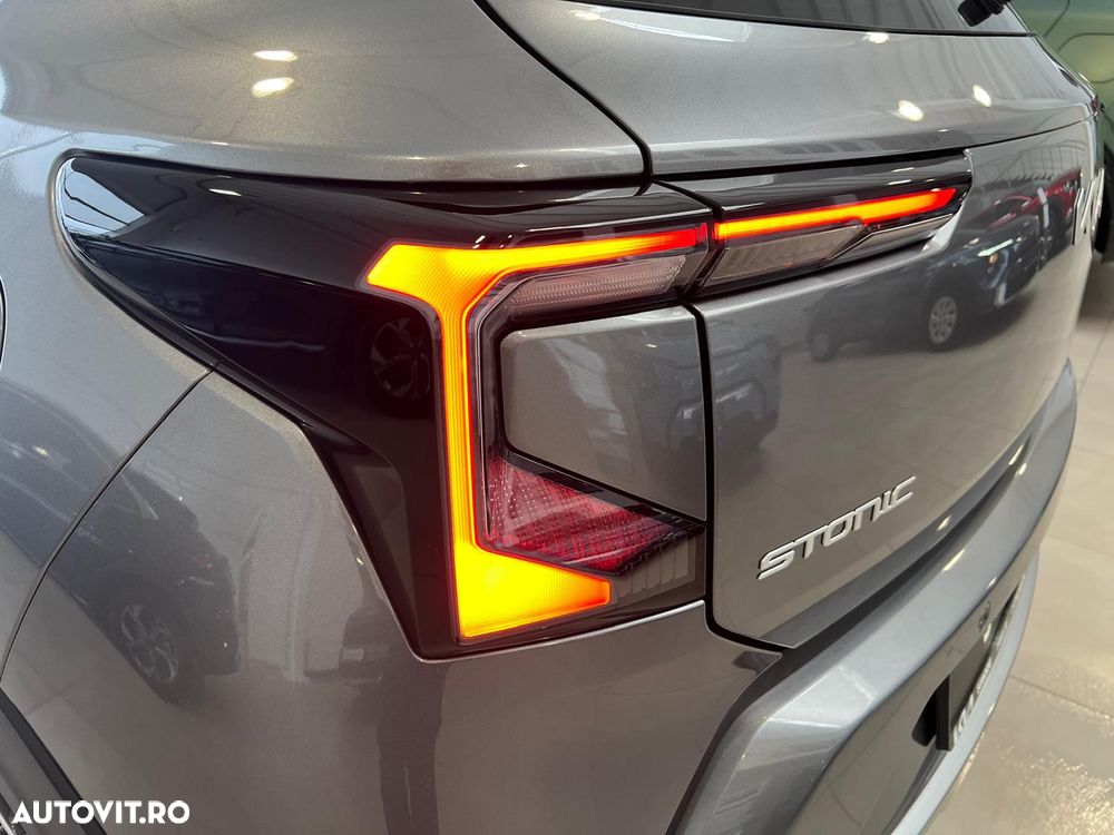 Kia Stonic 1.0 T-GDI 7DCT Urban - 10