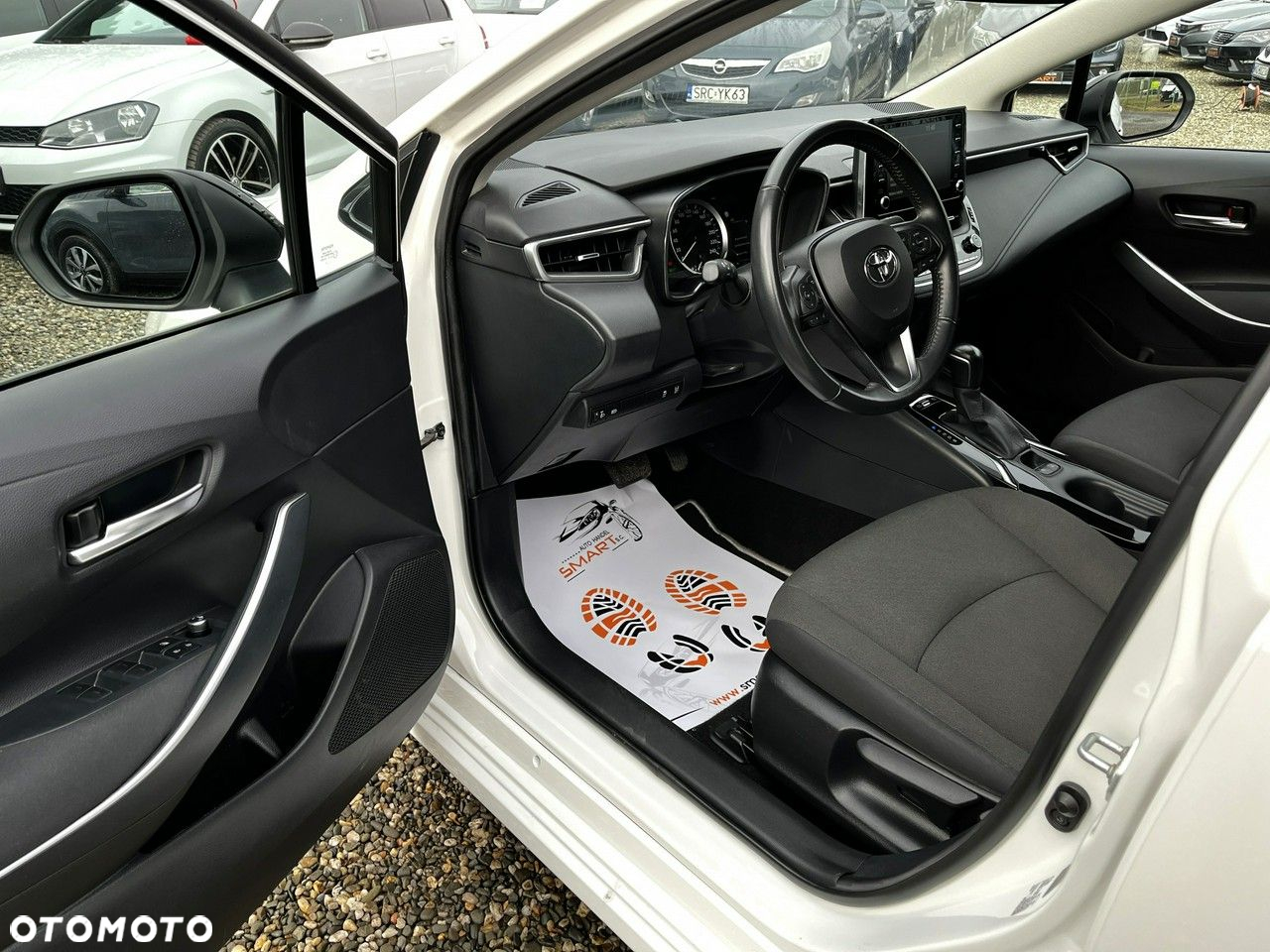 Toyota Corolla - 8