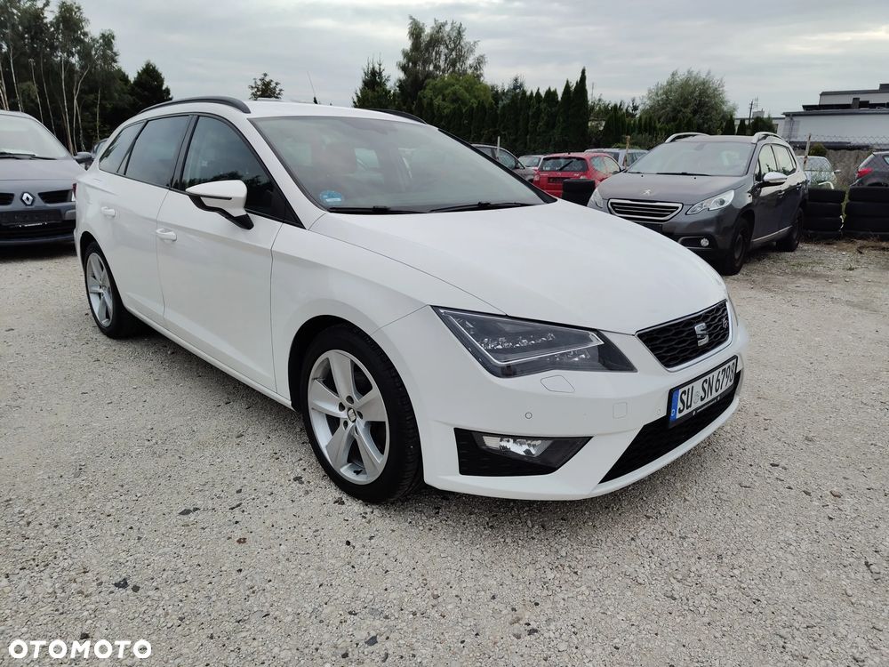 Seat Leon 2.0 TDI DPF Ecomotive DSG FR - 9