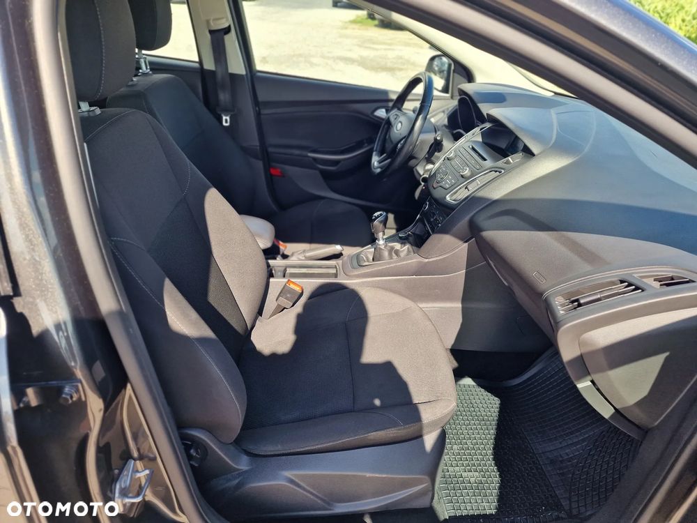 Ford Focus 1.5 TDCi Trend ASS - 26