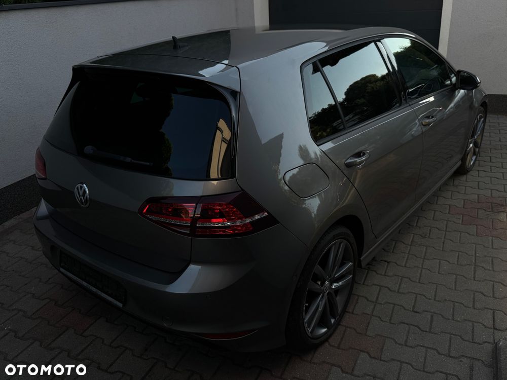 Volkswagen Golf 2.0 TDI (BlueMotion Technology) DSG Highline - 13