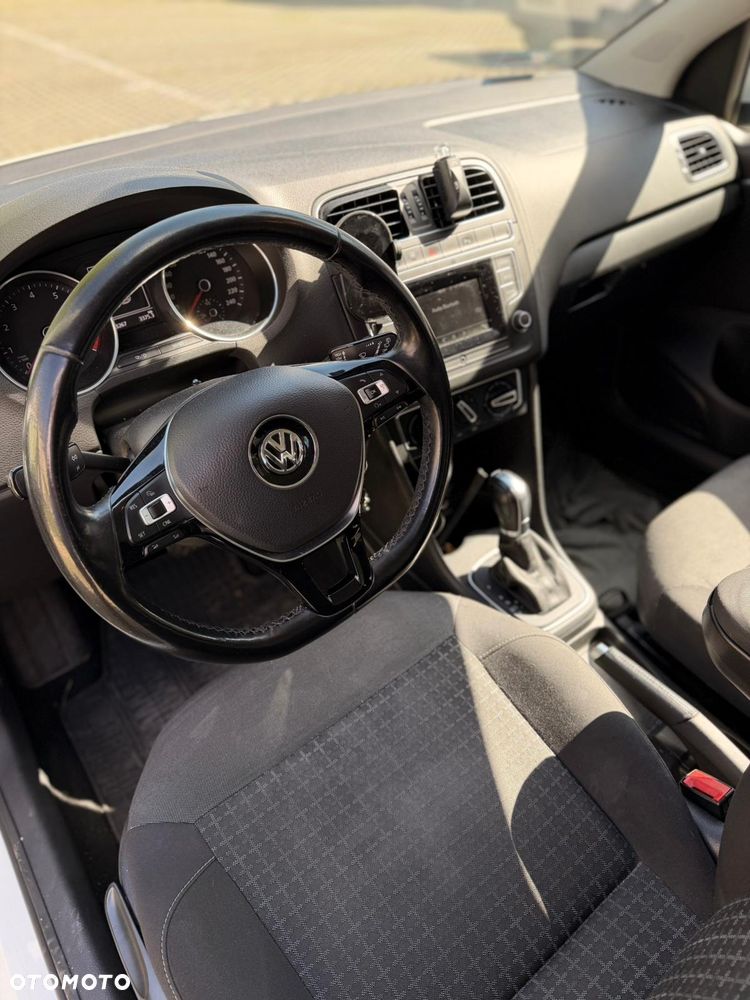 Volkswagen Polo 1.2 TSI (Blue Motion Technology) DSG Comfortline - 2