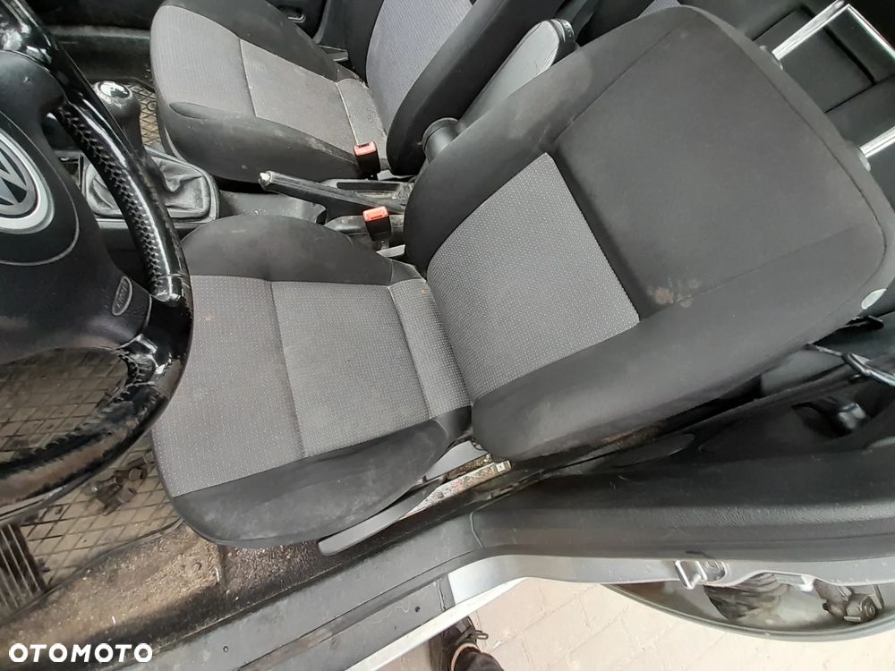 VW GOLF IV FOTELE KANAPA ŚRODEK KOMPLET - 2