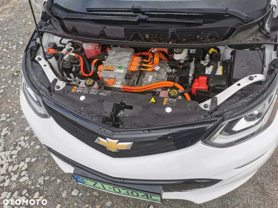 Chevrolet Bolt - 13