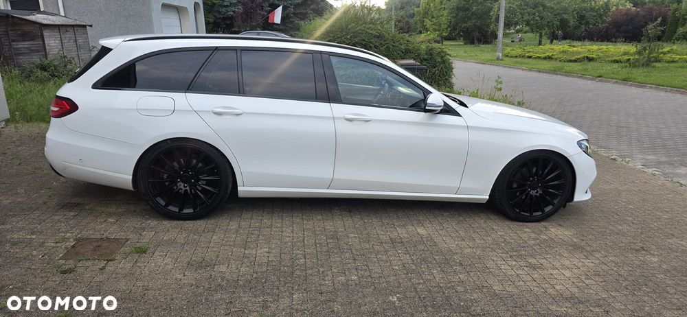 Mercedes-Benz Klasa E 220 d Business Edition 9G-TRONIC - 17