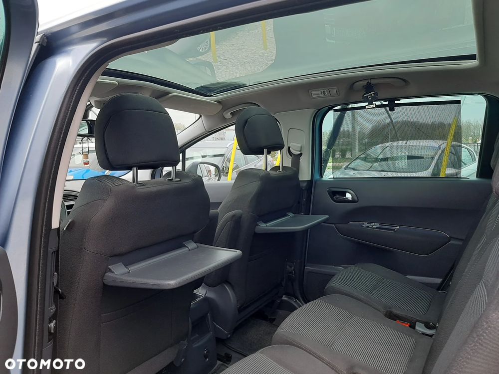 Peugeot 5008 1.6 Access 7os - 16