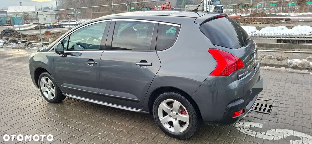 Peugeot 3008 1.6 Allure - 18