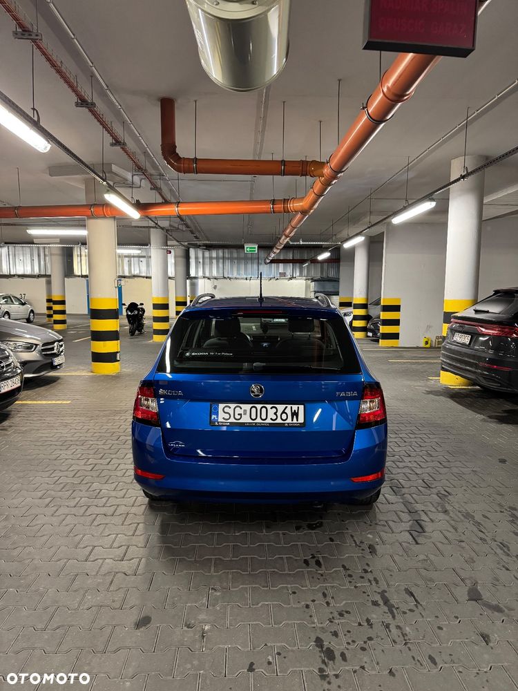 Skoda Fabia 1.0 Style - 4