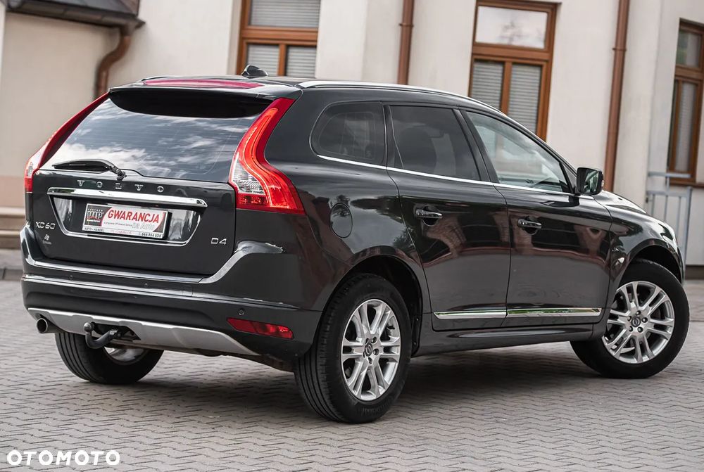 Volvo XC 60 D4 Geartronic Momentum - 12