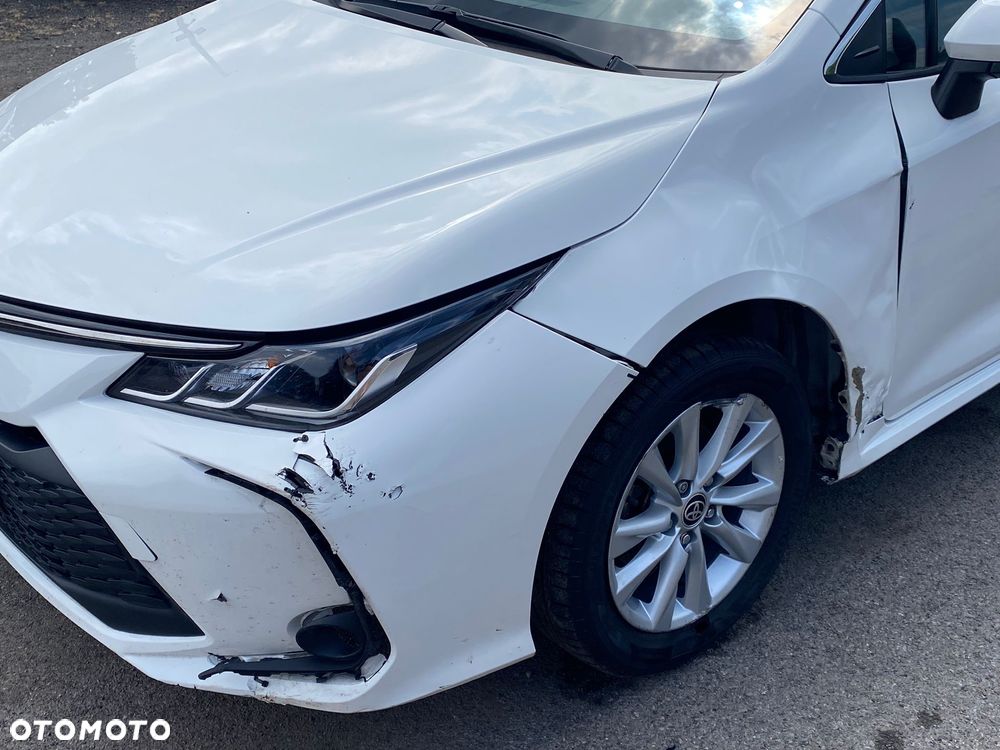 Toyota Corolla - 5