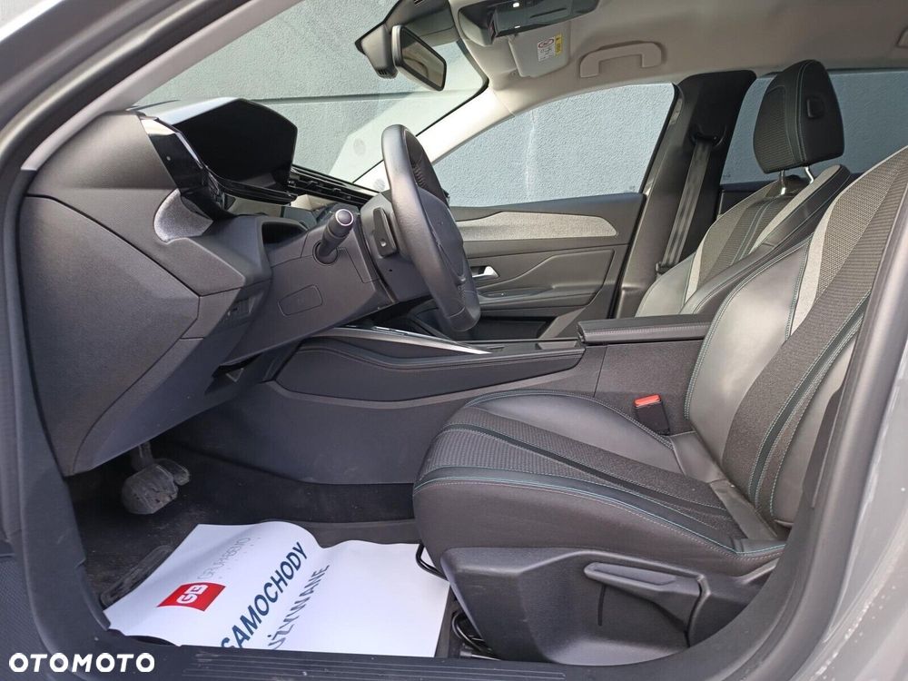 Peugeot 308 - 13