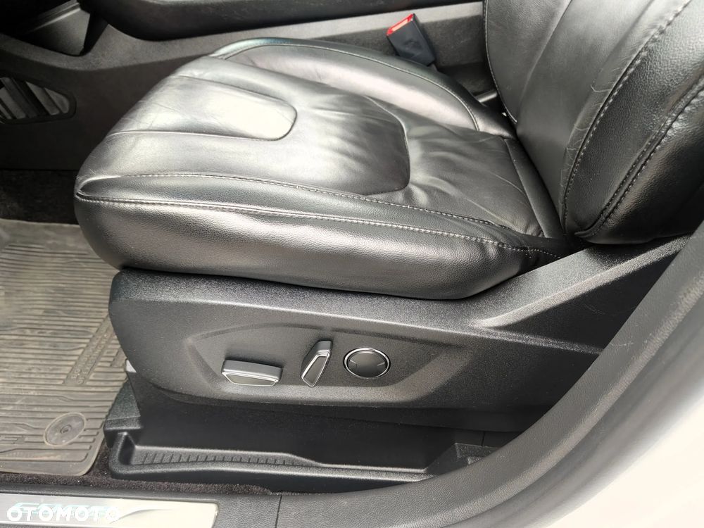 Ford Edge 2.0 TDCi Twin-Turbo 4WD Titanium - 20