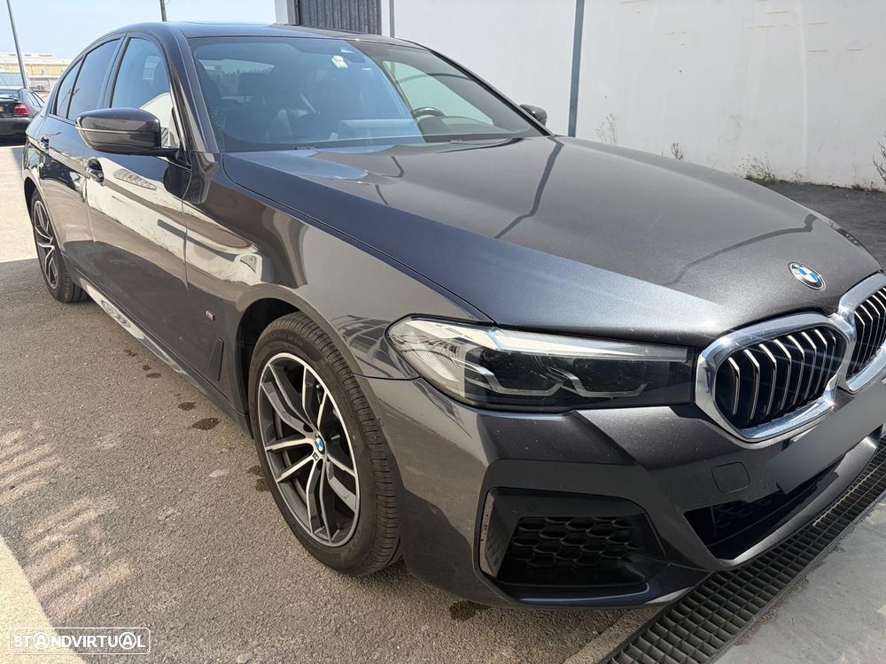 BMW 520 d ED Pack M - 11