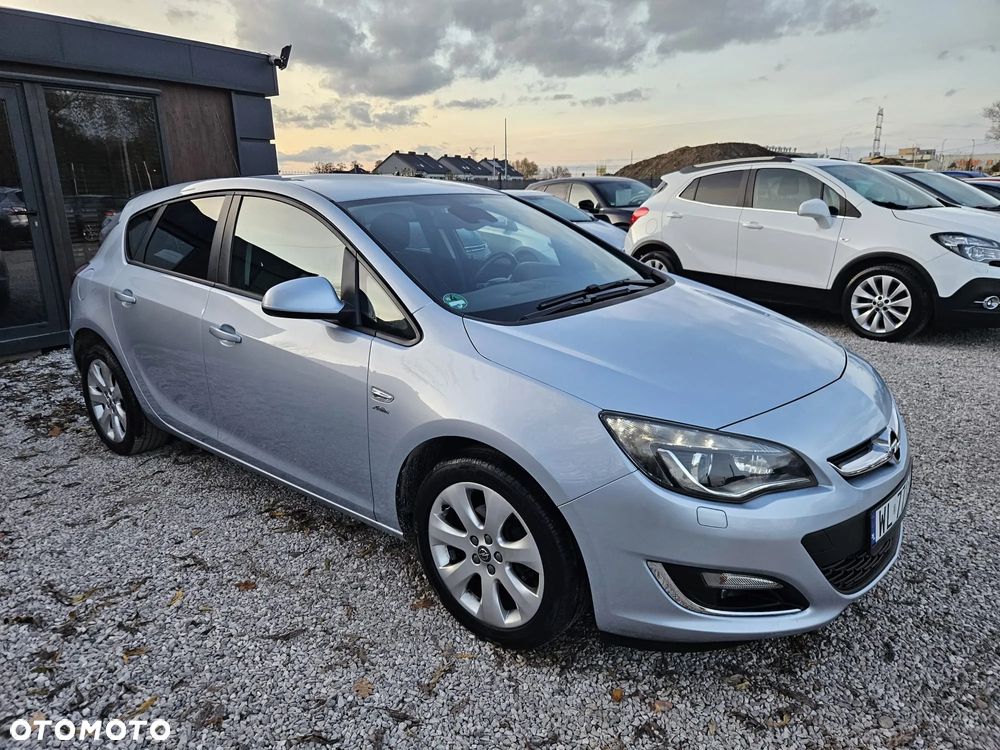 Opel Astra 1.4 Turbo Active - 12
