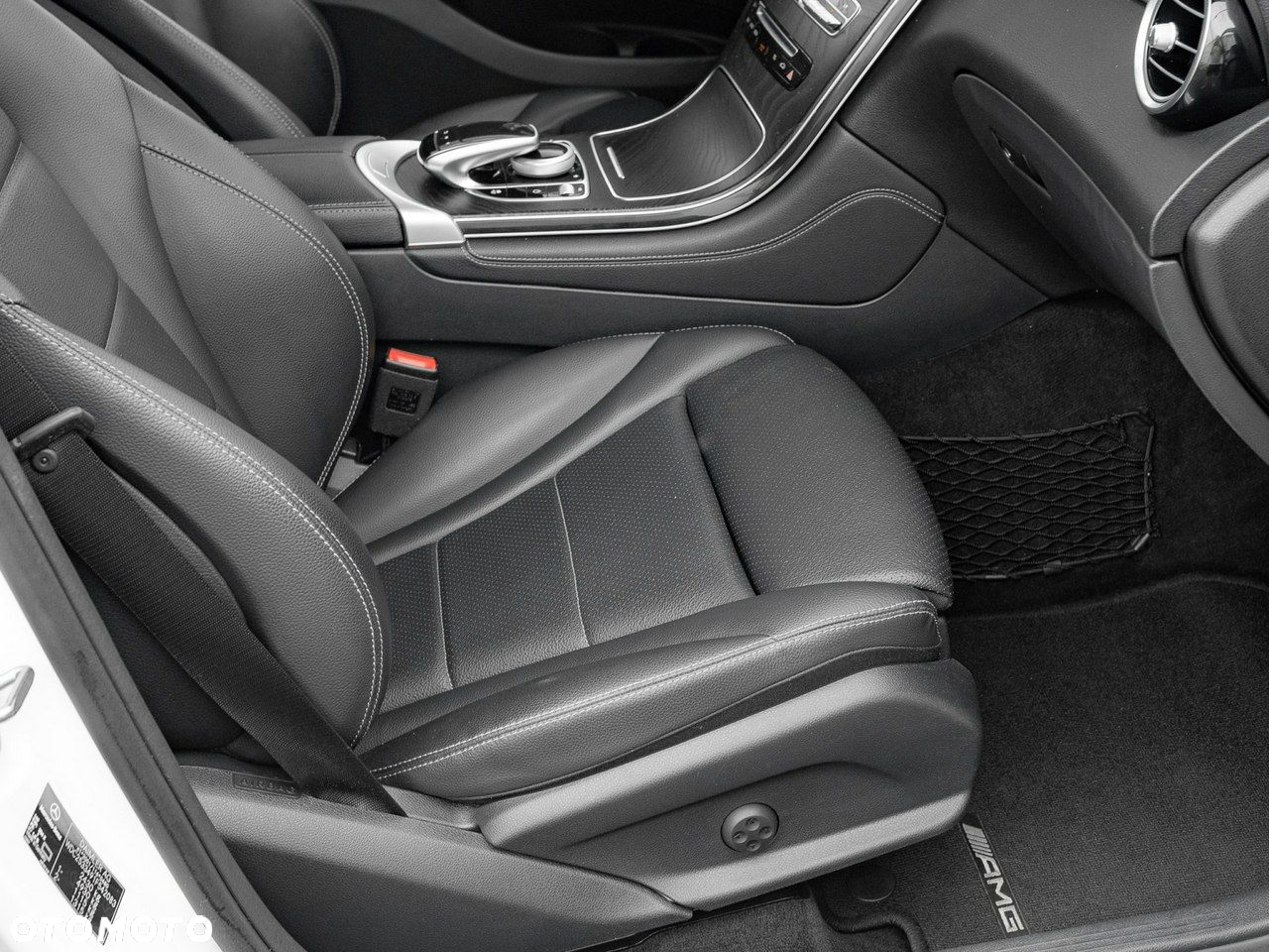 Mercedes-Benz GLC Coupe 300 4-Matic - 31