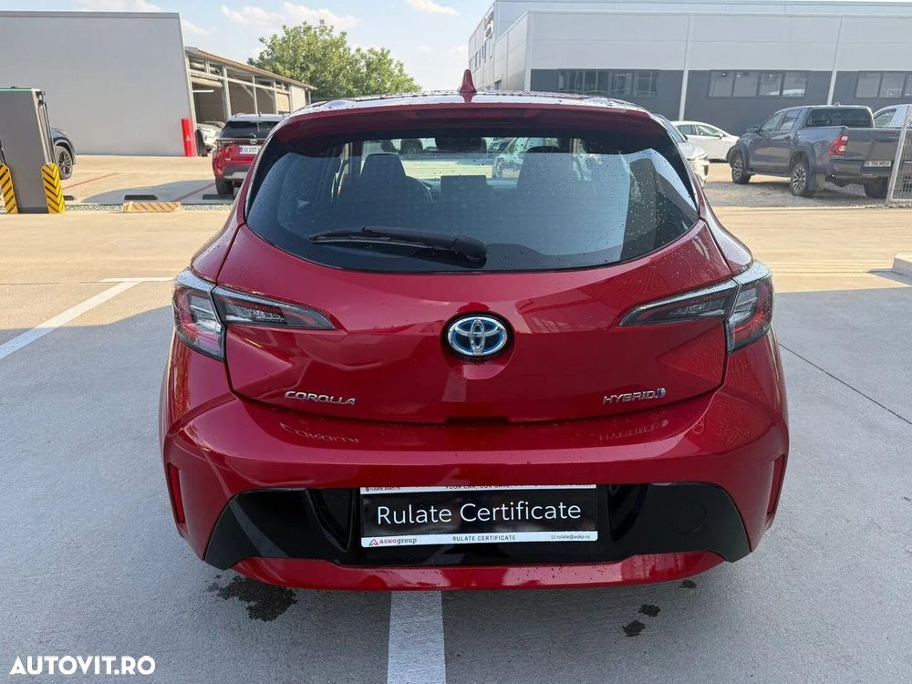 Toyota Corolla 1.8 HSD Business - 8