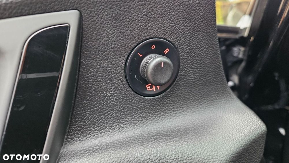 Opel Astra IV GTC 1.6 T SIDI Sport S&S - 31