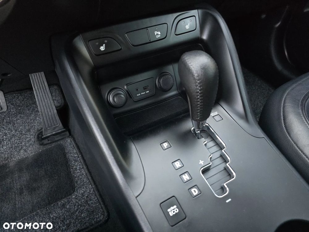 Hyundai ix35 2.0 CRDi 4WD Automatik Style - 35