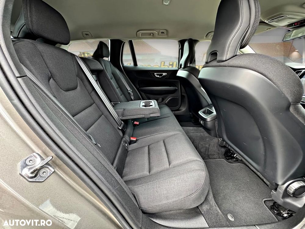 Volvo V60 D3 Geartronic Momentum - 8