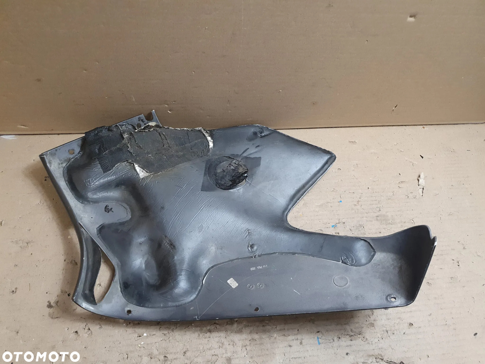 PŁUG BOK OWIEWKA DUCATI ST 2 3 4 ST2 ST3 ST4 - 8