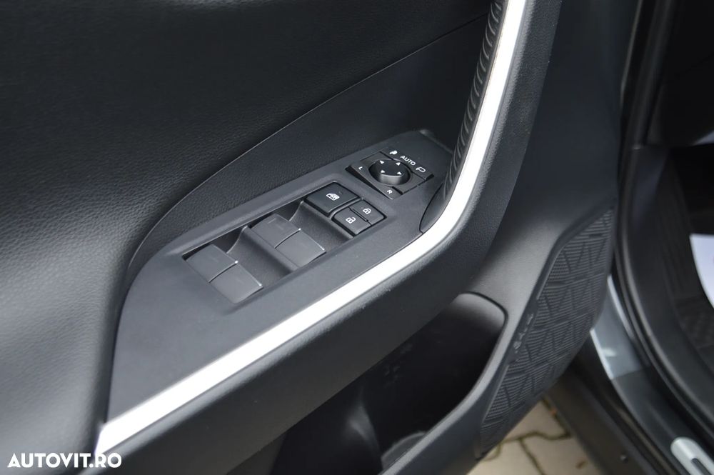 Toyota RAV4 Plug-in-Hybrid Technik- und Style Paket - 29