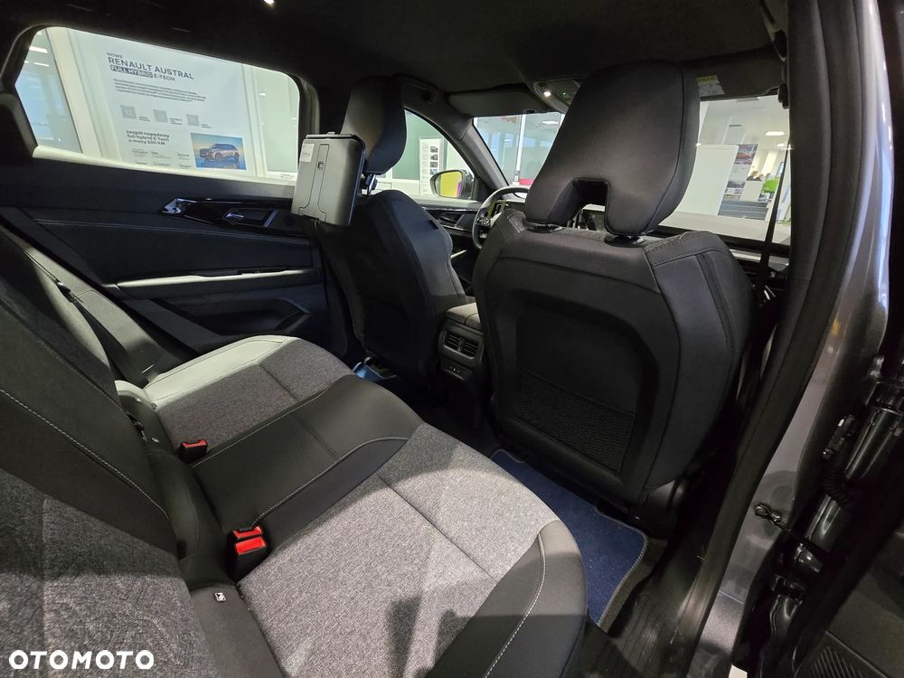 Renault Austral 1.3 TCe mHEV Evolution - 13