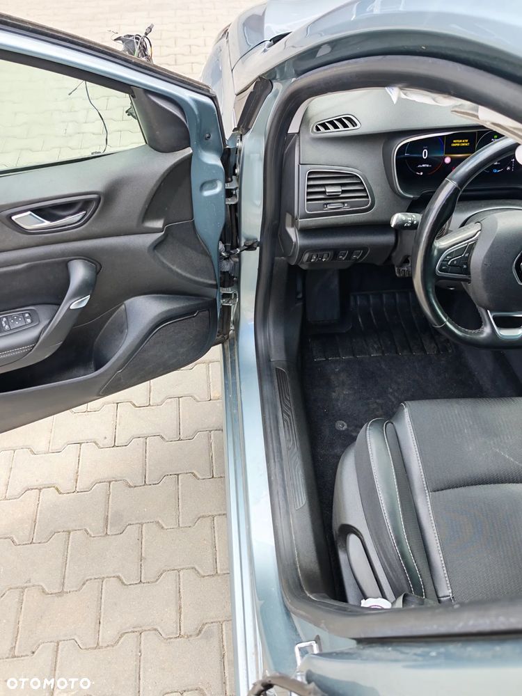 Renault Megane E-TECH 160 INTENS - 23