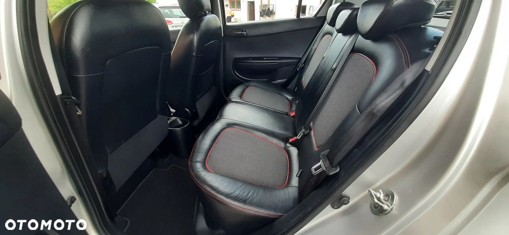 Hyundai i20 - 32