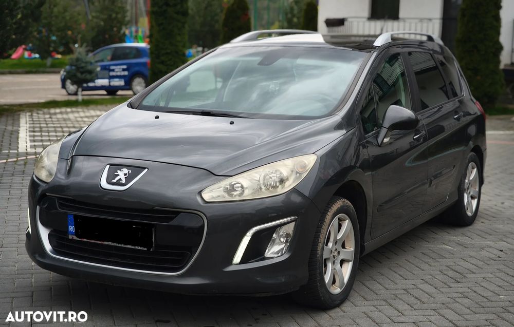 Peugeot 308 1.6HDi Confort Pack - 2