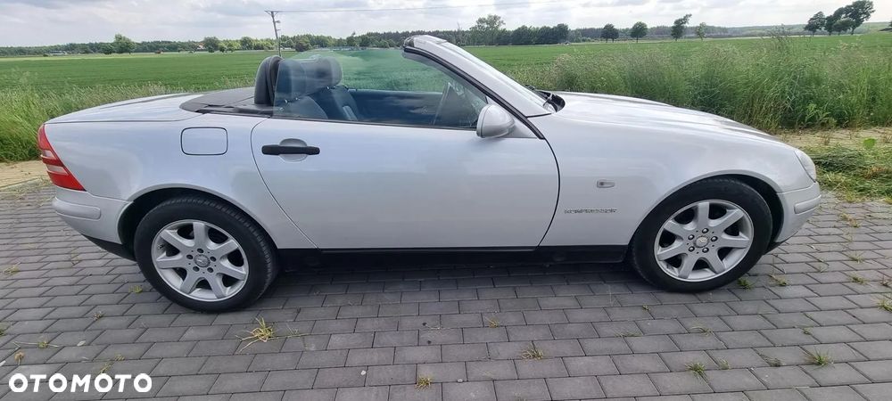 Mercedes-Benz SLK - 12