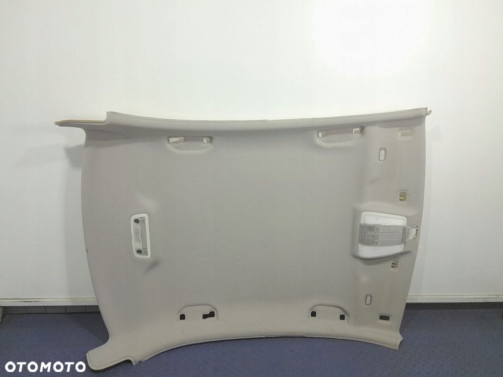 MERCEDES C W204 SEDAN PODSUFITKA PODSUFITÓWKA LAMPKI WIĄZKA A2046902850 - 1
