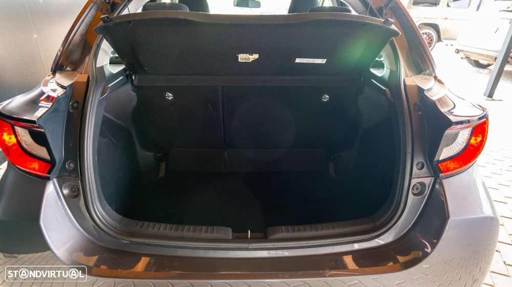 Toyota Yaris 1.5 HDF Comfort - 10