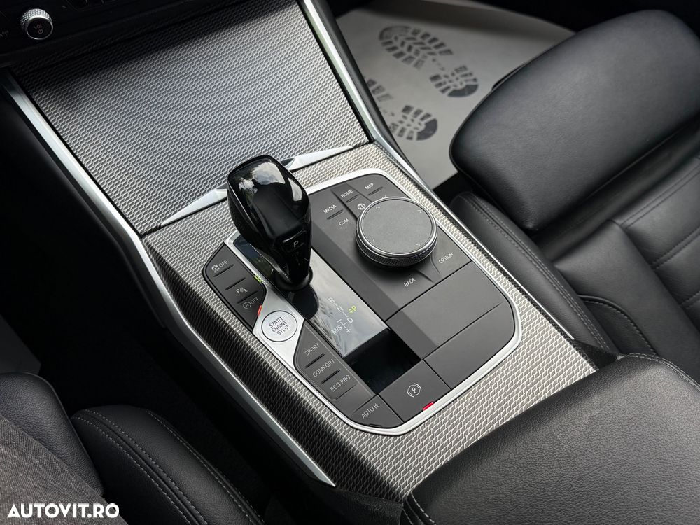 BMW Seria 3 320i Aut. M Sport - 15