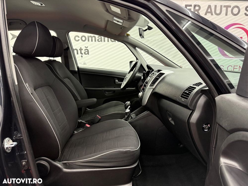 Kia Venga 1.6 CRDi 128 Black Collection - 6