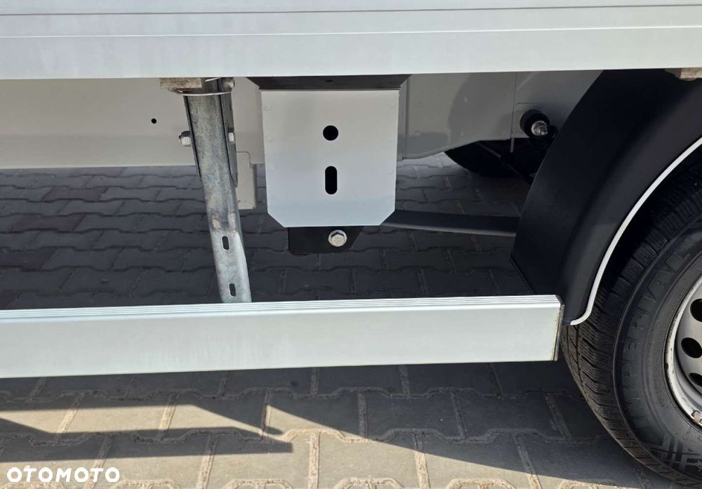Renault Master - 32