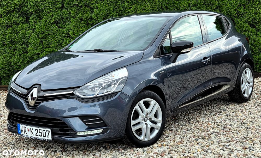 Renault Clio 1.2 16V 75 Limited - 1