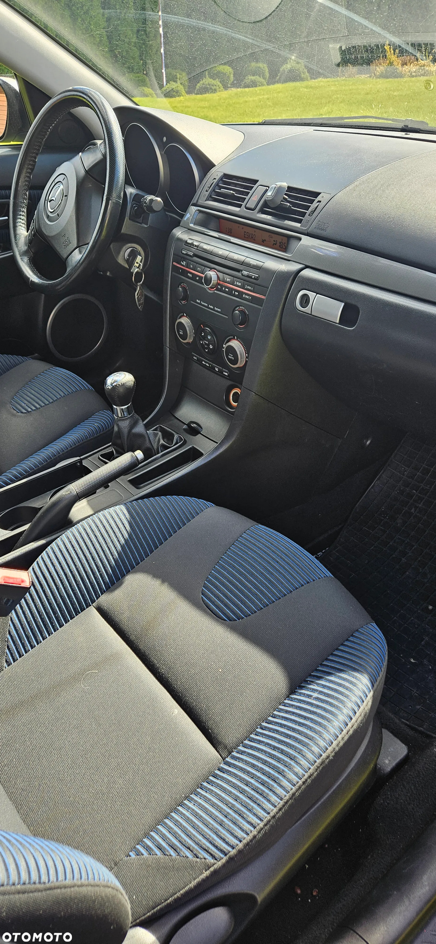 Mazda 3 - 13