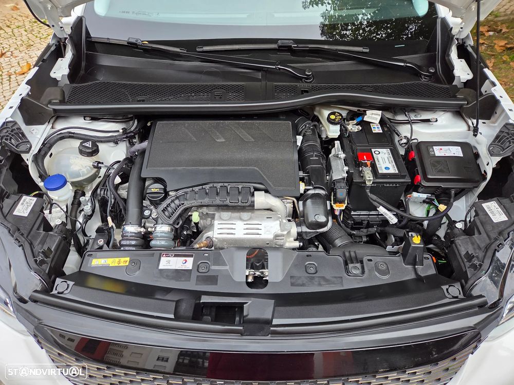 Peugeot 2008 PureTech 130 EAT8 Allure - 38