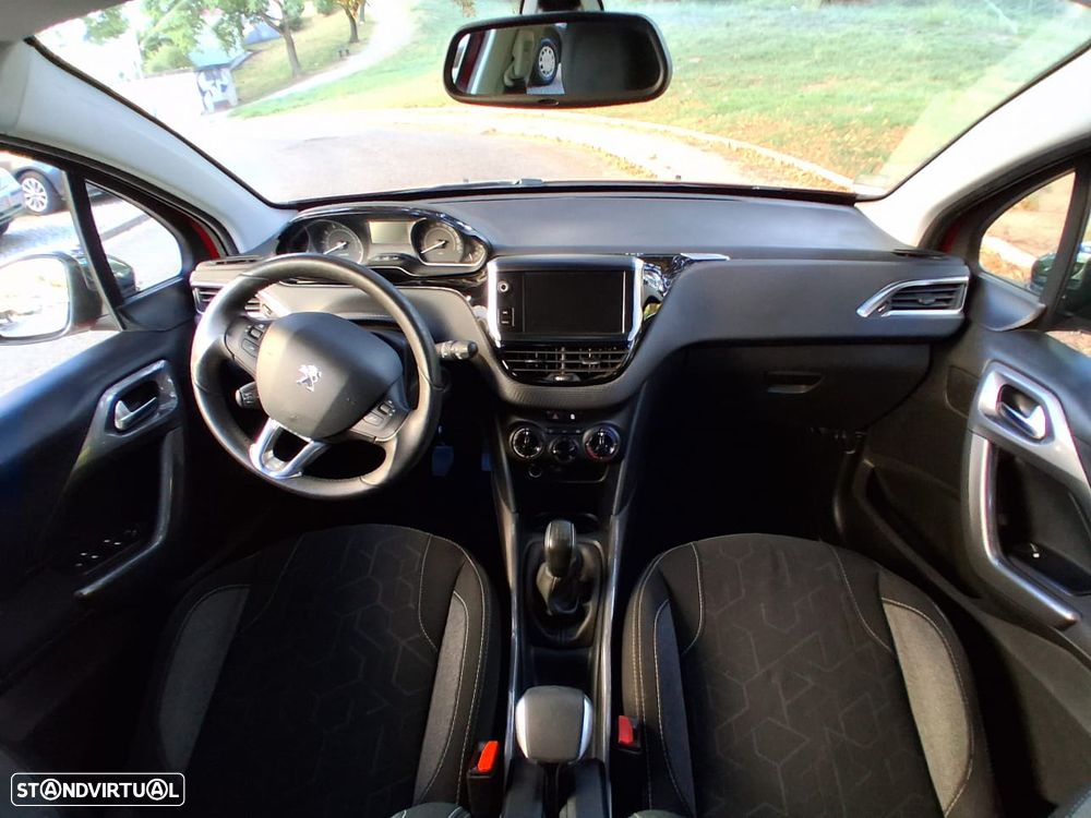 Peugeot 2008 - 15