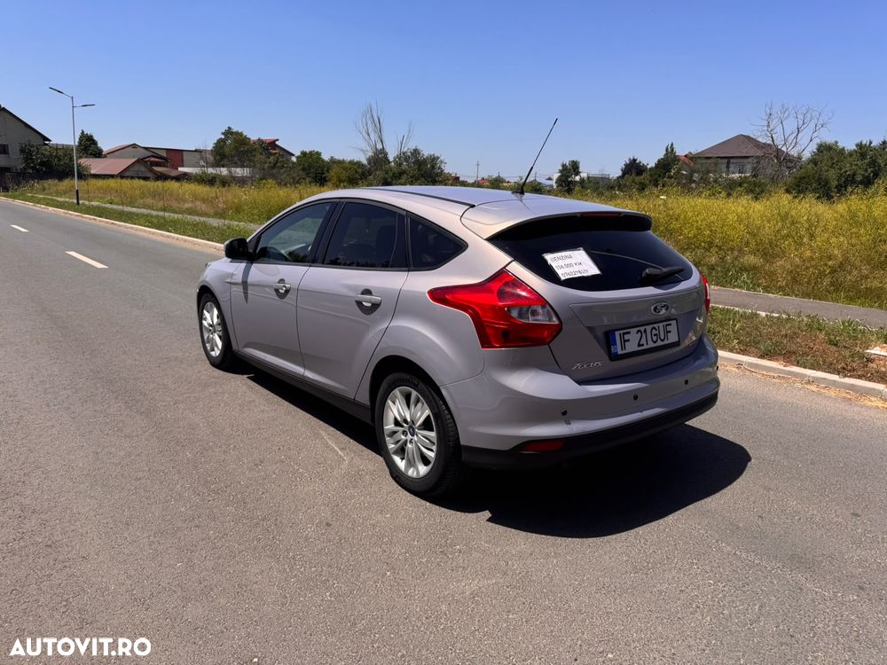 FORD Focus 2012 — imagine 9