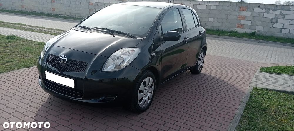Toyota Yaris 1.3 Luna - 1