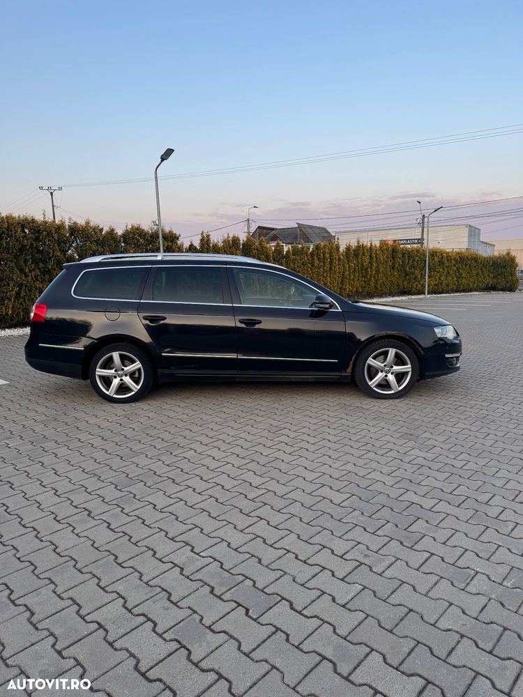 Volkswagen Passat - 4